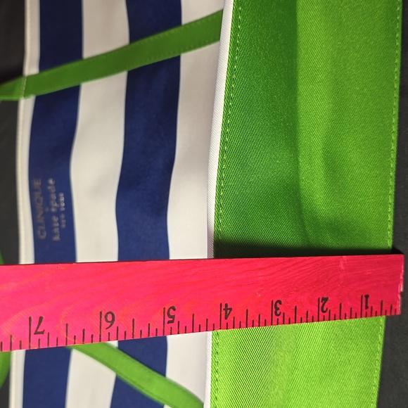 ♠️Clinique Spade Bag♠️ - Picture 6 of 8